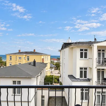 Haus Miramar 25 *